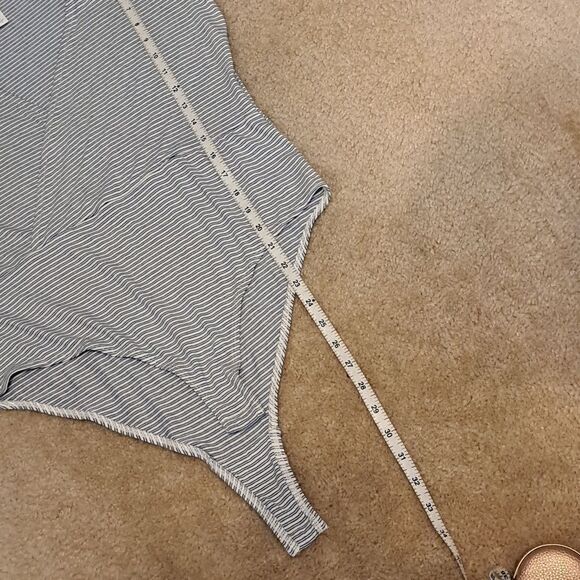 H & M Bodysuit Size L Blue White Striped Wrap Style Deep V-Neck Long Sleeve - Picture 9 of 10